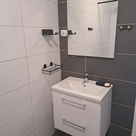 Ljubica Apartment *